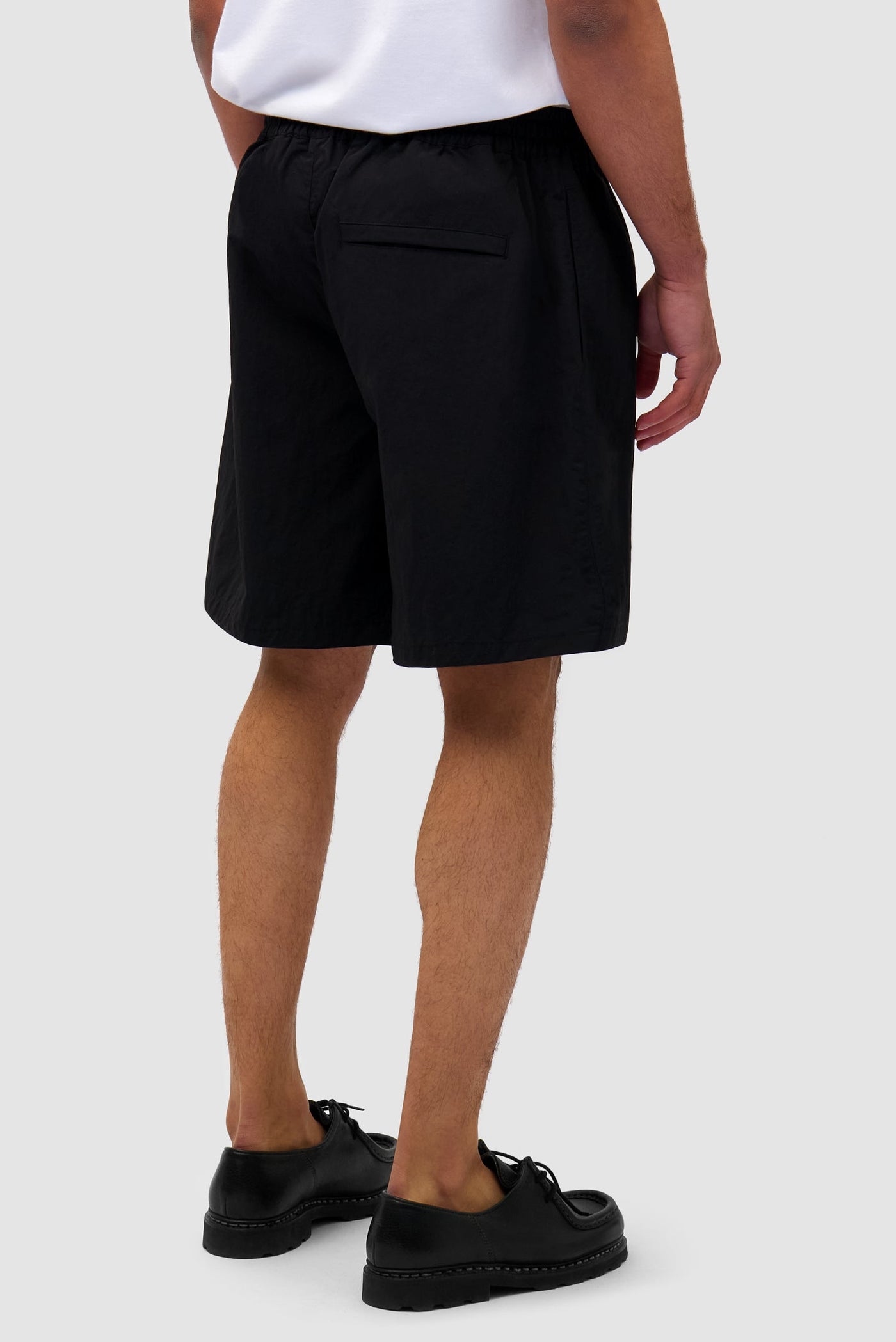 Birds Logo Shorts - Black