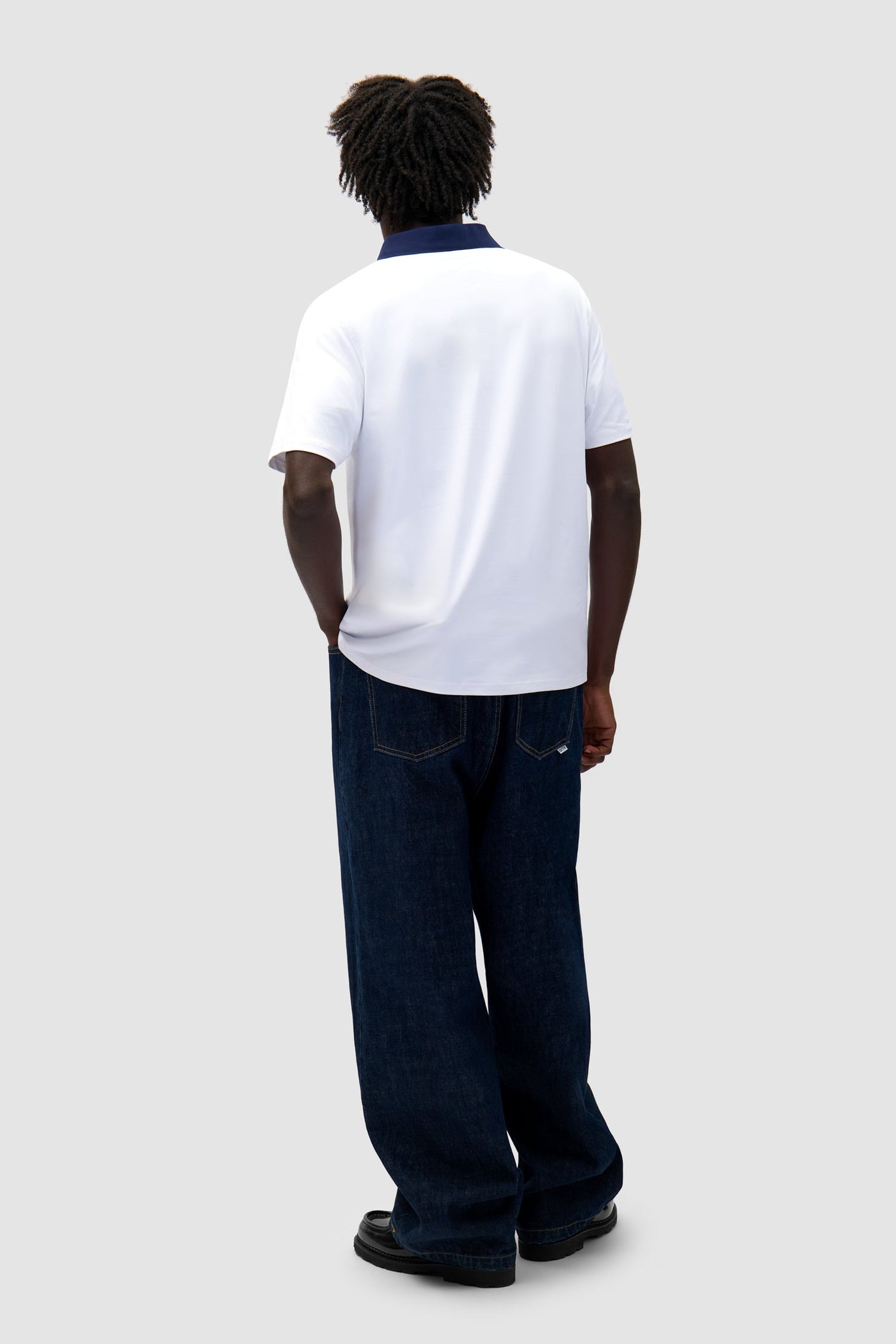 Logo Collar T-shirt - White/Navy