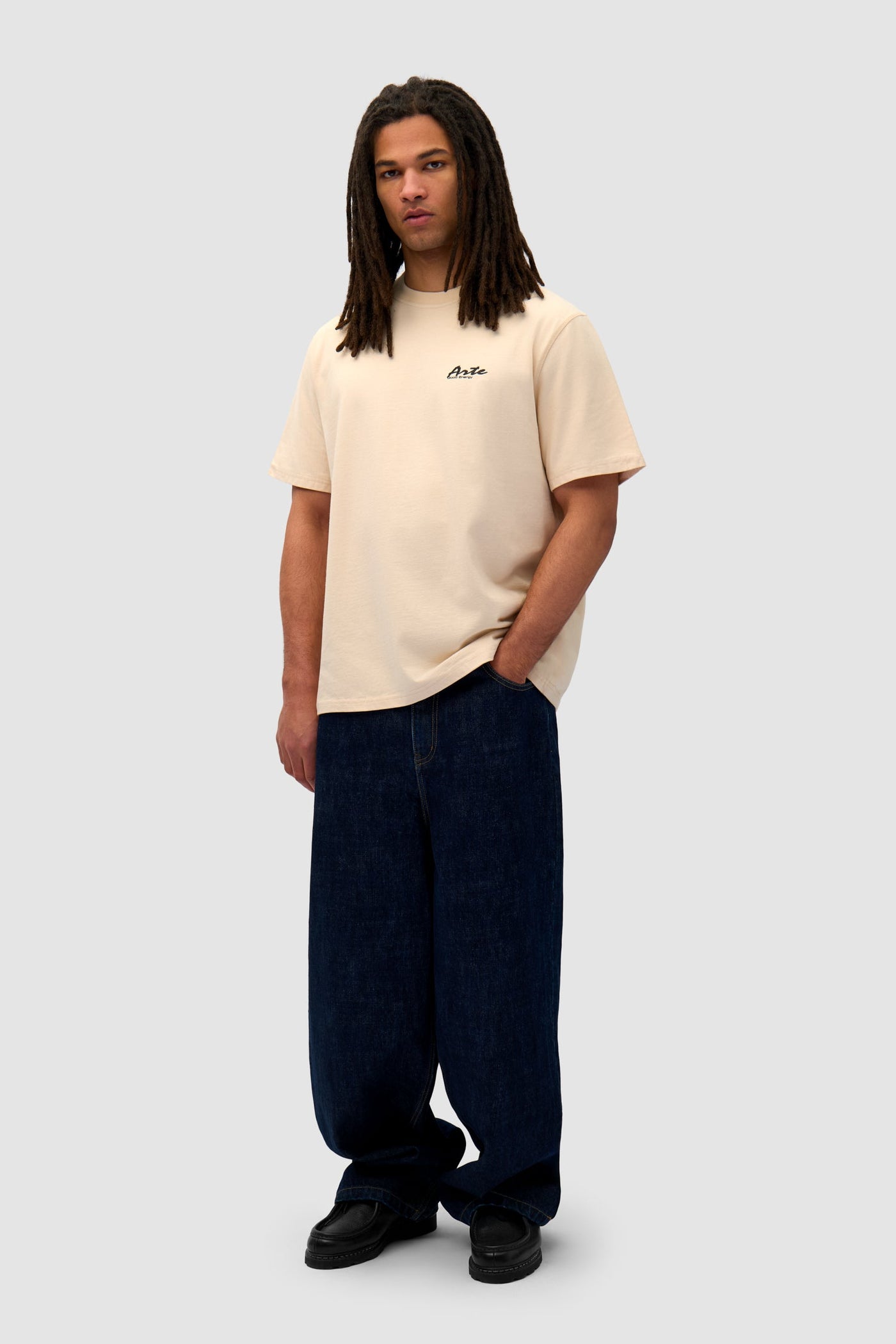 Multicolor Print T-shirt - Cream