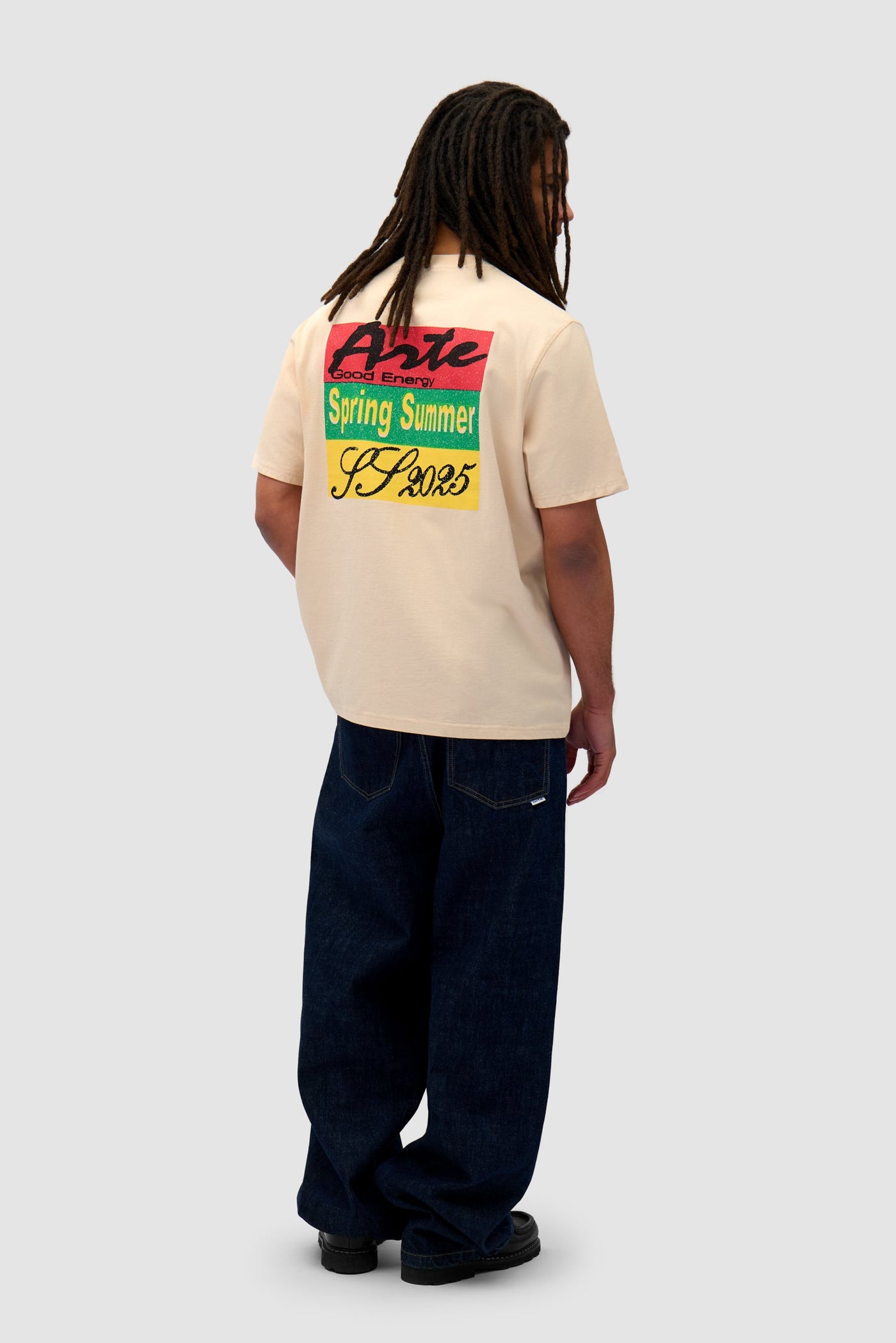 Multicolor Print T-shirt - Cream