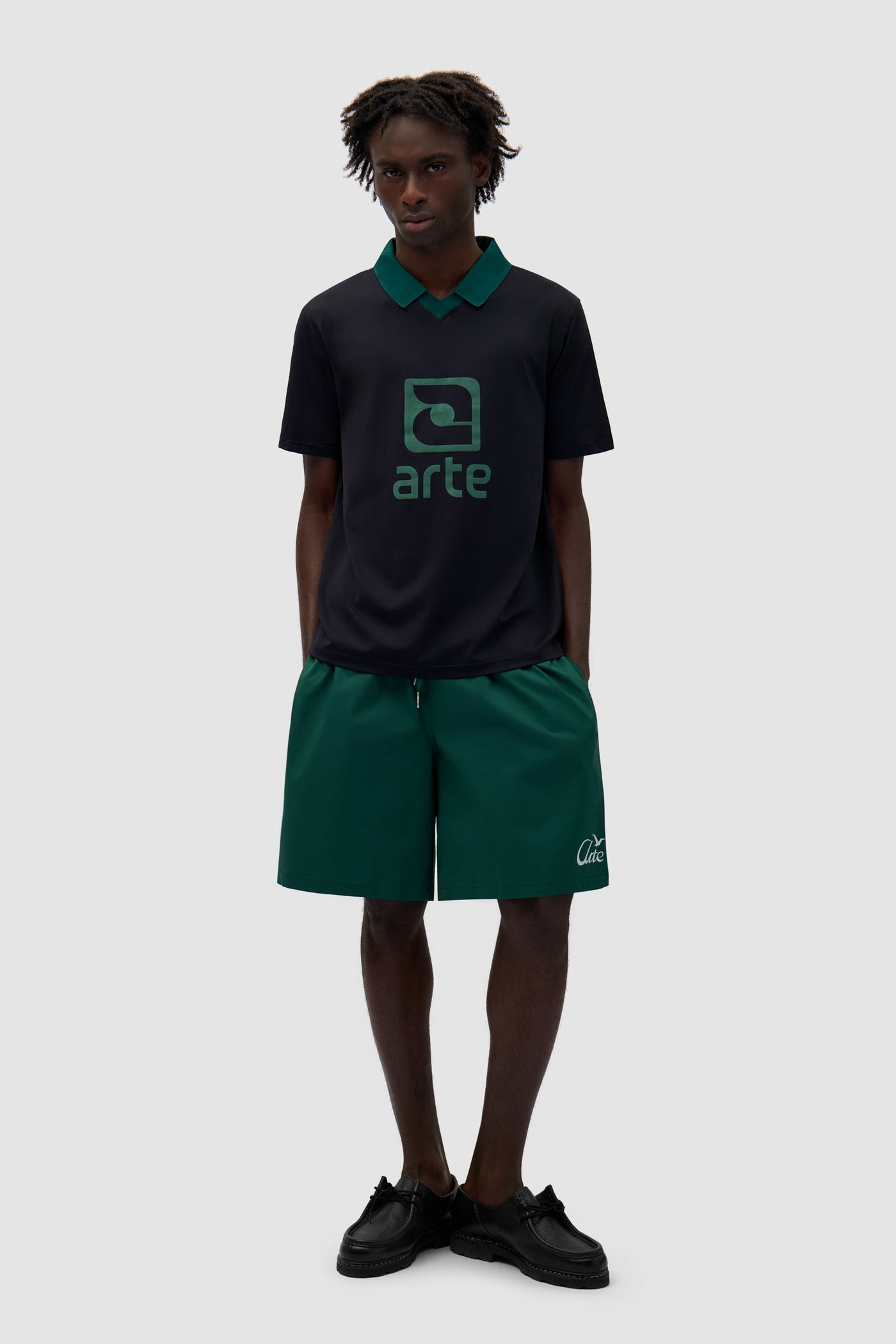 Birds Logo Shorts - Green