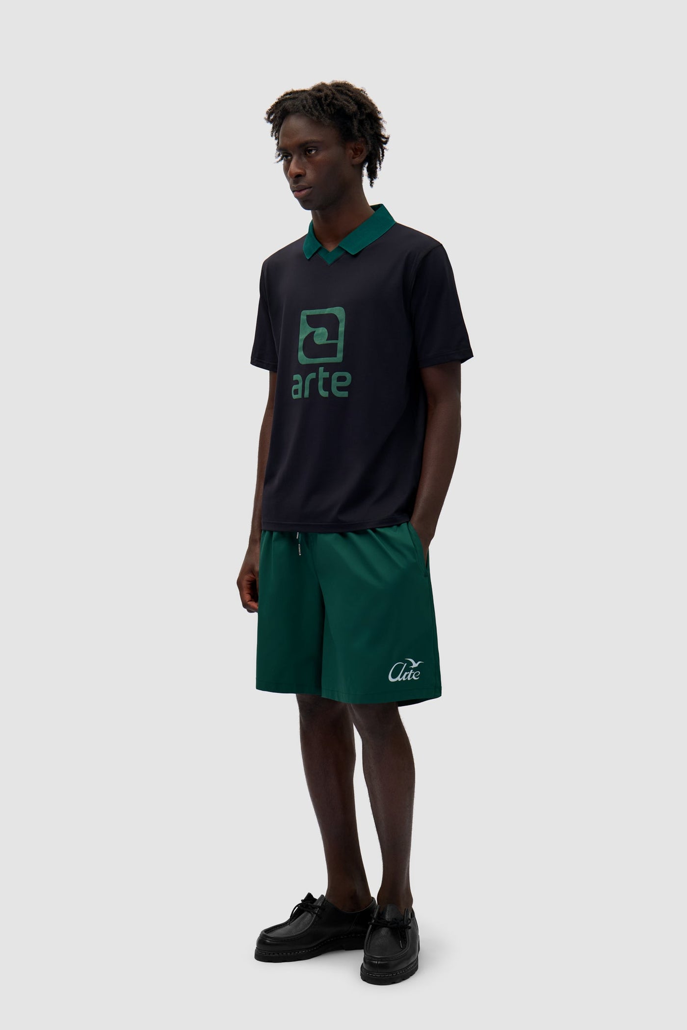 Birds Logo Shorts - Green